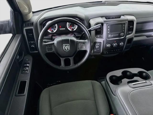 2017 Ram 2500 Tradesman Crew Cab 4x4 8 Box