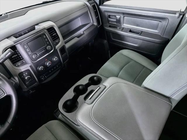 2017 Ram 2500 Tradesman Crew Cab 4x4 8 Box