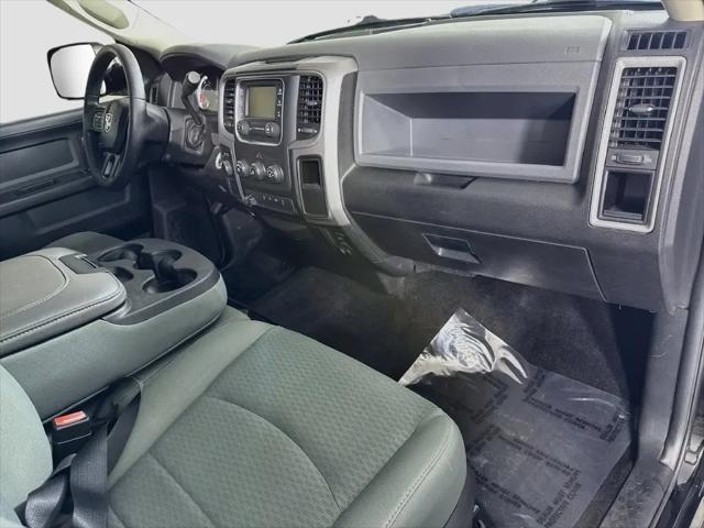 2017 Ram 2500 Tradesman Crew Cab 4x4 8 Box