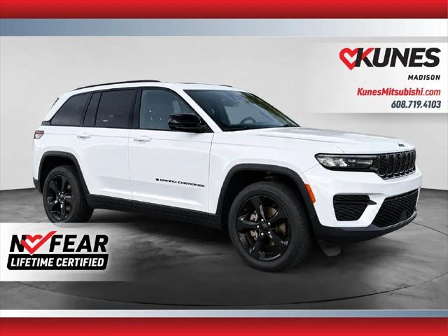 2023 Jeep Grand Cherokee Altitude 4x4 for sale in Madison, WI