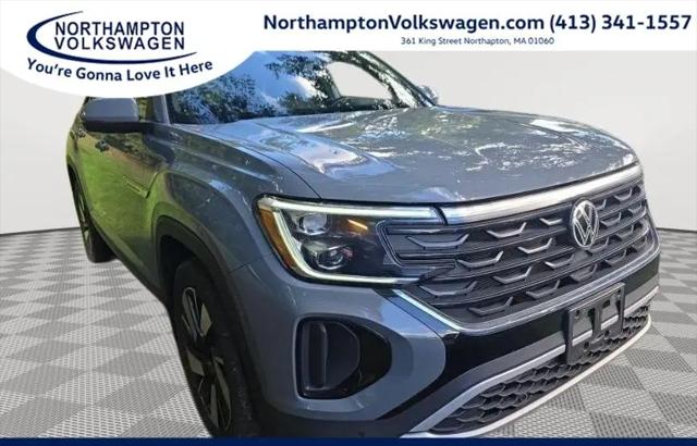 2024 Volkswagen Atlas Cross Sport 2.0T SE w/Technology for sale in Northampton, MA