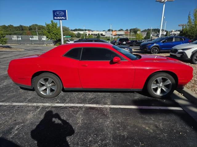 2015 Dodge Challenger SXT