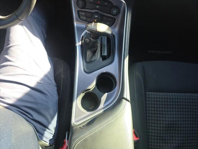 2015 Dodge Challenger SXT