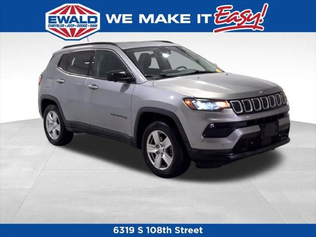 2022 Jeep Compass Latitude 4x4 for sale in Franklin, WI