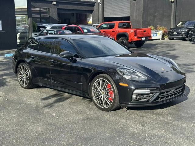 2018 Porsche Panamera Turbo