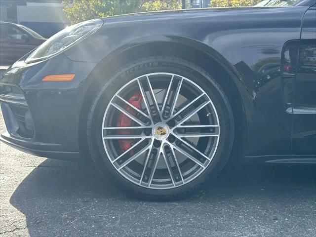 2018 Porsche Panamera Turbo