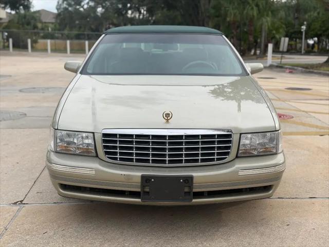 1997 Cadillac DeVille Standard for sale in Tampa, FL