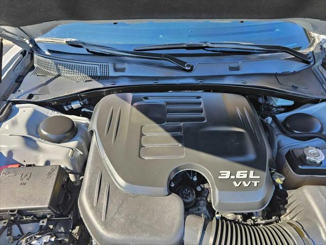 2021 Dodge Charger SXT RWD