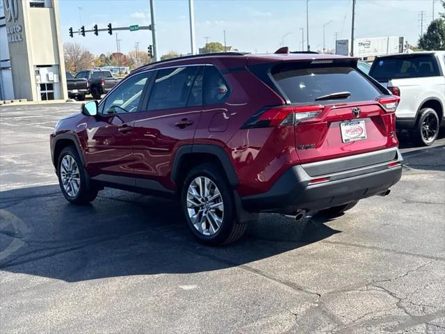 2019 Toyota RAV4 XLE Premium