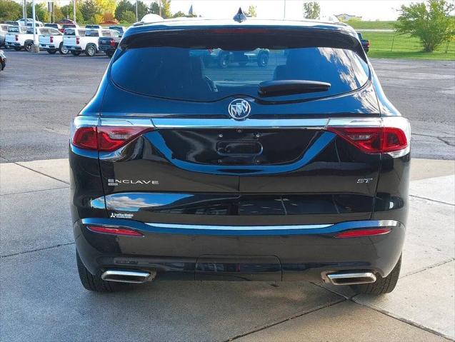 2023 Buick Enclave Essence AWD