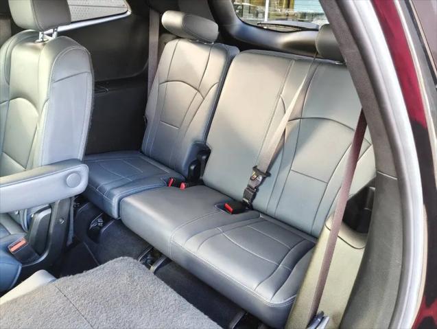2023 Buick Enclave Essence AWD