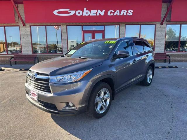 2016 Toyota Highlander Limited V6 for sale in Middleton, WI