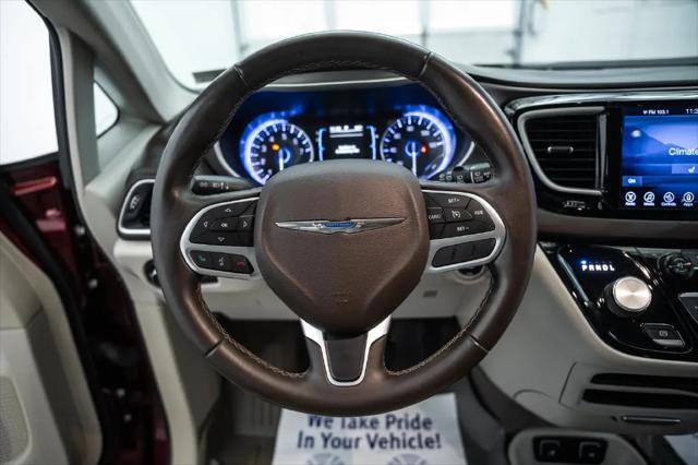 2017 Chrysler Pacifica Touring-L