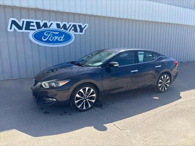 2017 Nissan Maxima 3.5 SR for sale in Coon Rapids, IA
