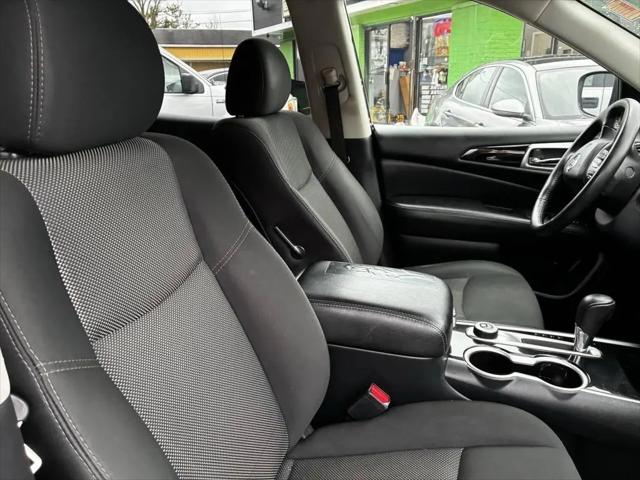 2020 Nissan Pathfinder SV 4WD for sale in Indianapolis, IN