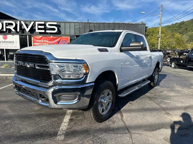 2020 Ram 3500 Big Horn Crew Cab 4x4 64 Box for sale in Knoxville, TN