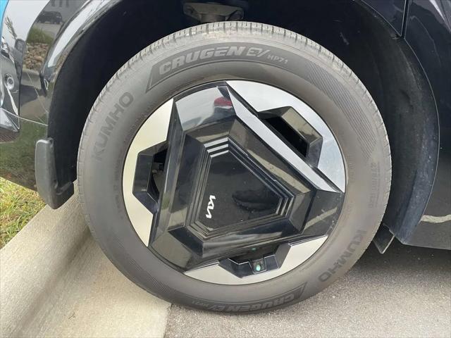 2024 Kia EV9 Land