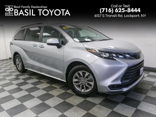 2025 Toyota Sienna XLE 8-Passenger for sale in Lockport, NY