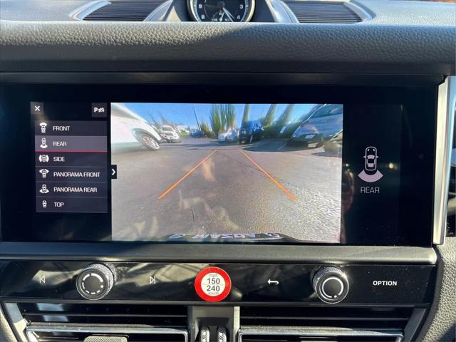 2024 Porsche Macan Macan