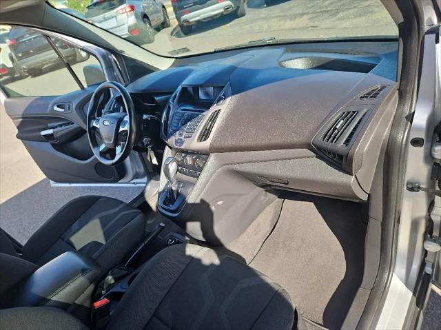 2017 Ford Transit Connect XLT