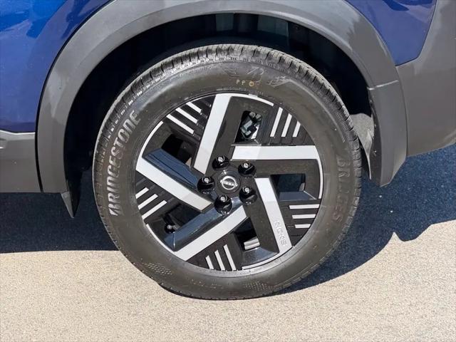 2025 Nissan Kicks SV FWD