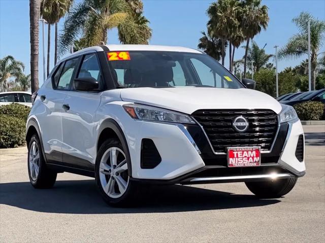 2024 Nissan Kicks S Xtronic CVT