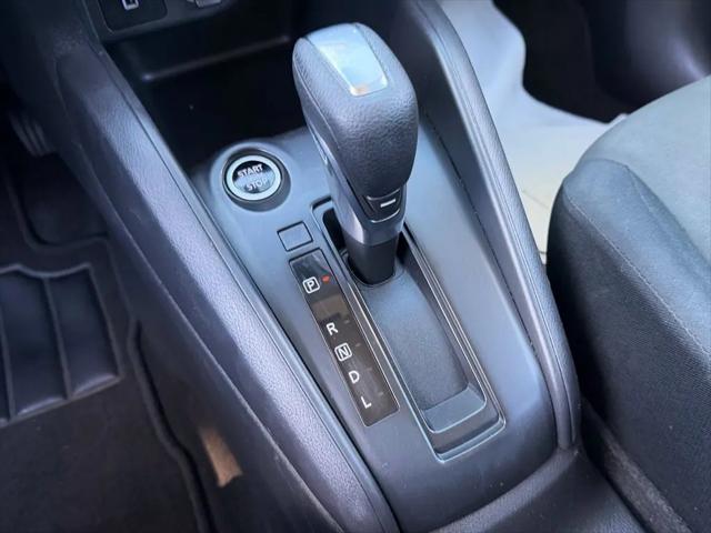 2024 Nissan Kicks S Xtronic CVT