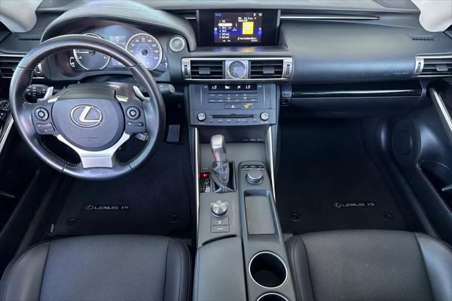 2016 Lexus IS 200t IS 200t