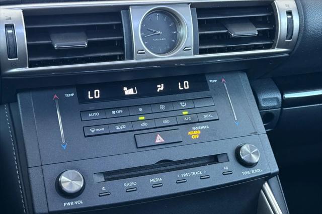 2016 Lexus IS 200t IS 200t