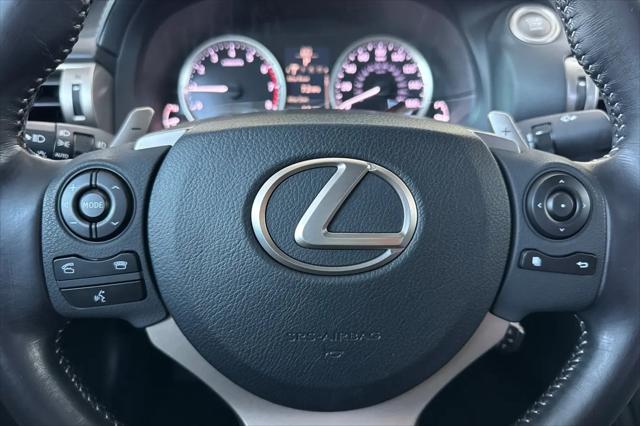 2016 Lexus IS 200t IS 200t