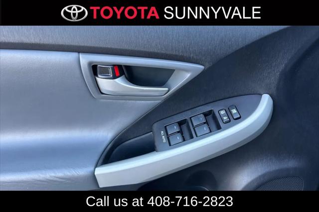 2013 Toyota Prius One