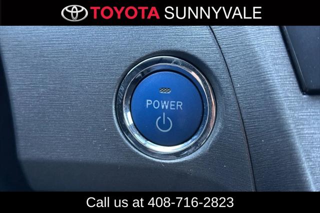 2013 Toyota Prius One