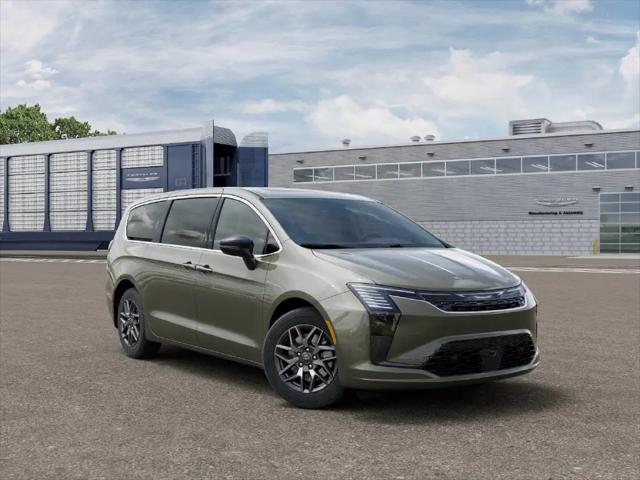 2027 Chrysler Pacifica Limited AWD