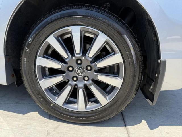 2018 Toyota Sienna XLE 7 Passenger