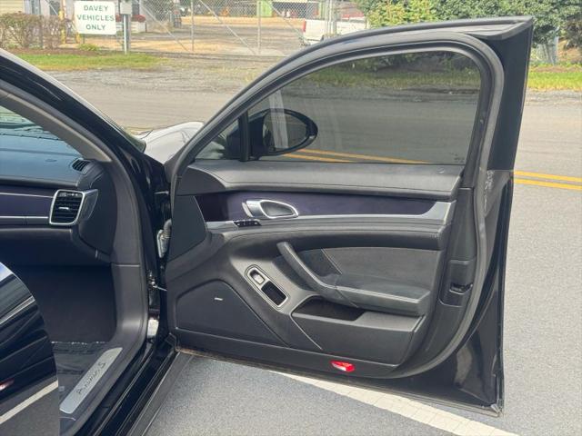 2011 Porsche Panamera S