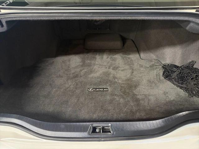 2004 Lexus LS 430 430