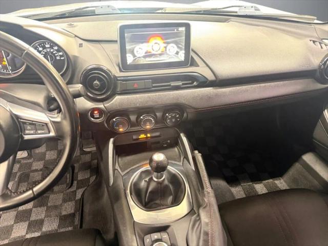 2017 Mazda MX-5 Club