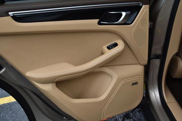 2017 Porsche Macan S