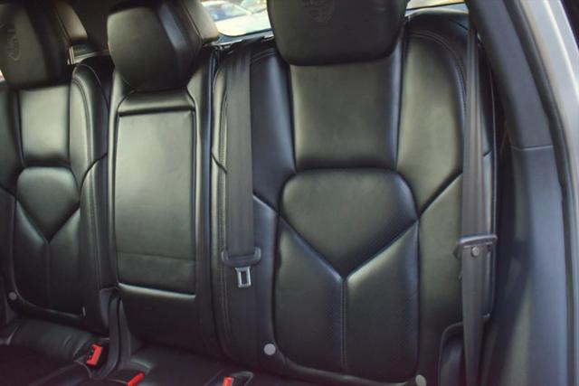 2017 Porsche Cayenne Platinum Edition