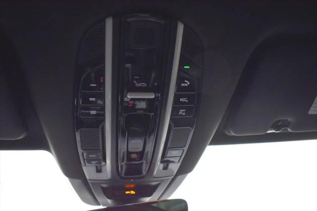 2021 Porsche Cayenne Base