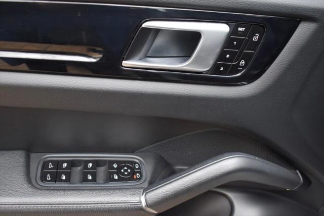 2021 Porsche Cayenne Base