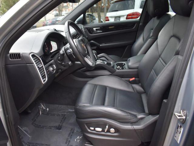2021 Porsche Cayenne Base