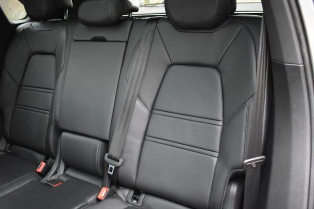 2021 Porsche Cayenne Base