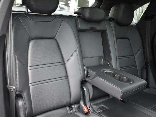 2021 Porsche Cayenne Base