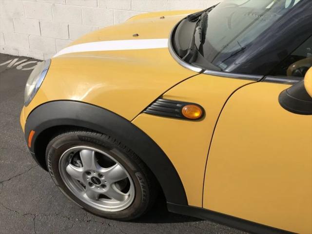 2009 MINI Cooper Cooper