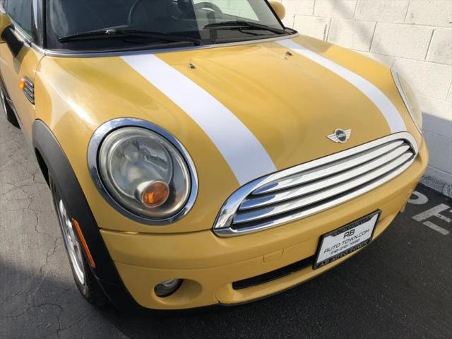 2009 MINI Cooper Cooper