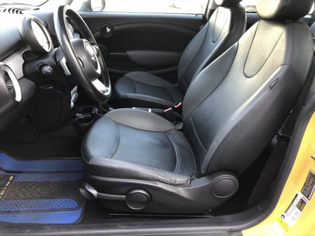 2009 MINI Cooper Cooper