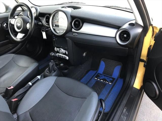 2009 MINI Cooper Cooper