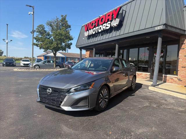 2023 Nissan Altima SV FWD for sale in Chesterfield, MI