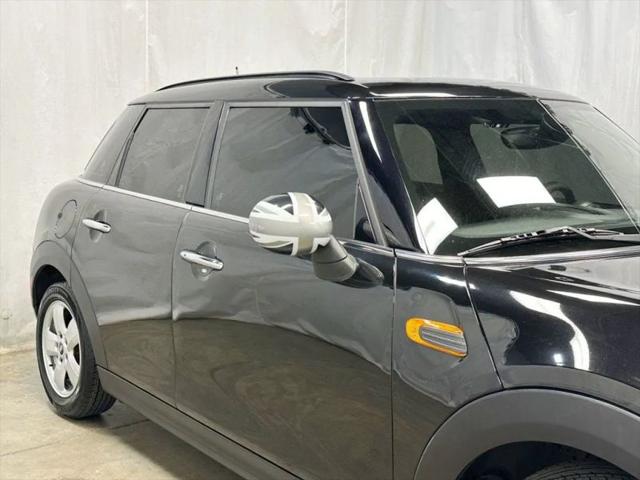 2016 MINI Hardtop Cooper